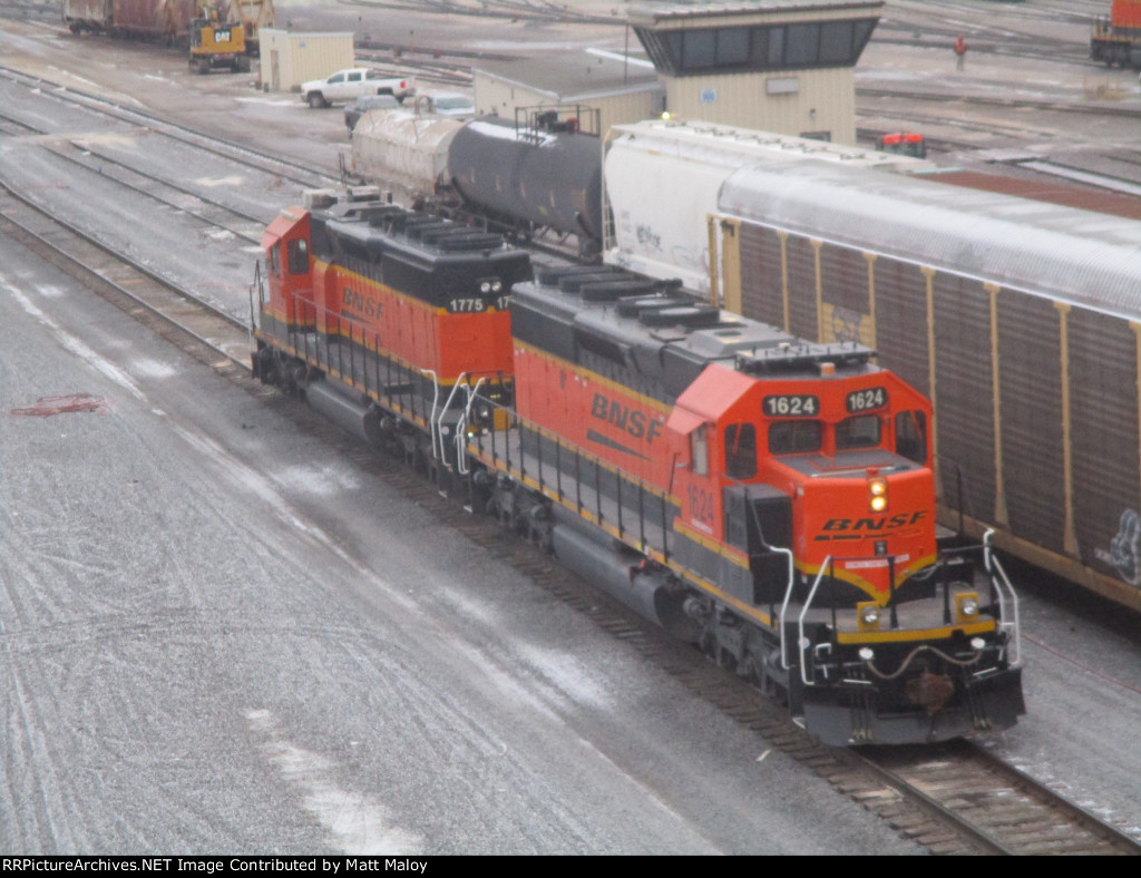 BNSF 1624